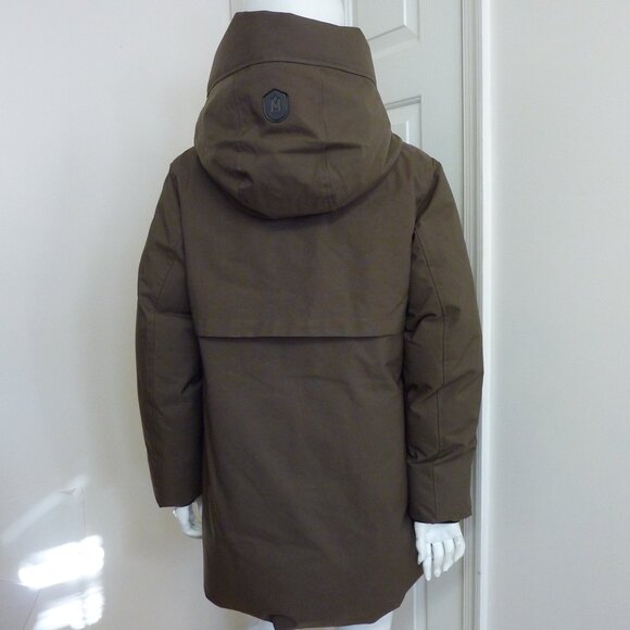 Mackage KINSLEE-NF-2-IN-1 Oversized Down Parka - Picture 10 of 14